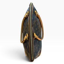 Load image into Gallery viewer, Louis Vuitton Monogram Lockit Horizontal
