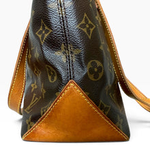 Load image into Gallery viewer, Vintage Louis Vuitton Monogram Cabas Mezzo Tote
