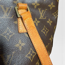 Load image into Gallery viewer, Vintage Louis Vuitton Monogram Cabas Mezzo Tote
