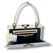 Load image into Gallery viewer, Vintage Comtesse White Lizard Skin Handbag
