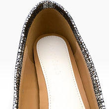 Load image into Gallery viewer, AN Ndoob Metallic Tabi-Style Ballet Flats – Size 38
