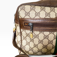 Load image into Gallery viewer, Vintage Gucci GG Supreme Monogram Crossbody Bag
