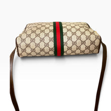 Load image into Gallery viewer, Vintage Gucci GG Supreme Monogram Crossbody Bag
