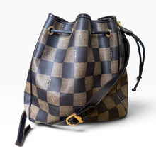 Load image into Gallery viewer, Vintage Fendi Pequin Stripe Bucket Bag with Matching Pouch
