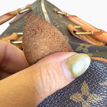 Load image into Gallery viewer, Vintage Louis Vuitton Speedy 35 Monogram – 1995
