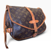 Load image into Gallery viewer, Vintage Louis Vuitton Saumur 30 Monogram Crossbody Bag
