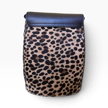 Load image into Gallery viewer, Kate Spade New York Blinx Leopard 3D Owl Crossbody Bag
