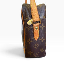 Load image into Gallery viewer, Vintage Louis Vuitton Trocadéro 30 Monogram Crossbody Bag
