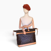 Load image into Gallery viewer, Preloved Louis Vuitton Monogram Cruiser 40
