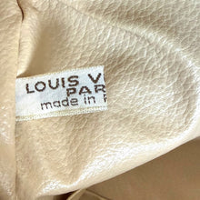 Load image into Gallery viewer, Louis Vuitton Monogram Toiletry Pouch 28, Made in France

