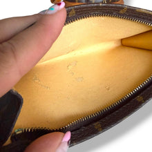 Load image into Gallery viewer, Louis Vuitton Monogram Petit Bucket PM with Original Pochette
