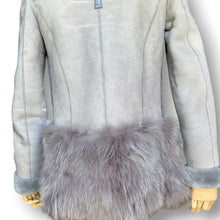 Load image into Gallery viewer, Vintage Sheepskin &amp; Fox Fur Jacket
