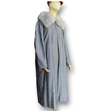Load image into Gallery viewer, Vintage Silver Grey Coat with Removable Fur Lining &amp; Sheepskin Collar
