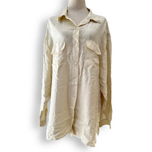 Load image into Gallery viewer, Stunning Vintage Cashel Silk Cream Blouse
