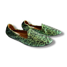 Load image into Gallery viewer, Vintage Lanvin Iridescent Jacquard Smoking Slippers – EU 39.5
