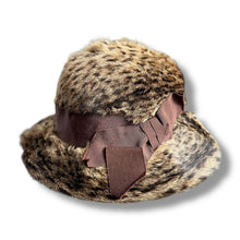 Load image into Gallery viewer, Vintage Bigel Bruxelles Spotted Fur Hat with Grosgrain Bow
