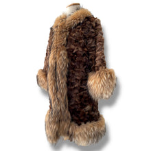 Load image into Gallery viewer, Vintage Sable Fur Coat with Raccoon Trim
