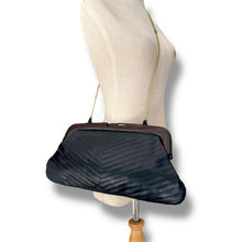 Load image into Gallery viewer, Vintage Carpel Quilted Leather Frame Clutch
