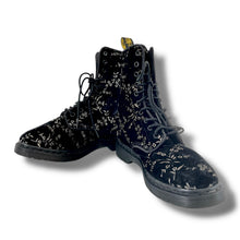Load image into Gallery viewer, Vintage Doc Martens 1490 10-Eye Boots in Midnight Blue Floral Velvet
