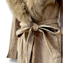 Load image into Gallery viewer, Vero Moda Real Suede Coat with Real Fur Collar and Iridescent Snakeskin Shimmer
