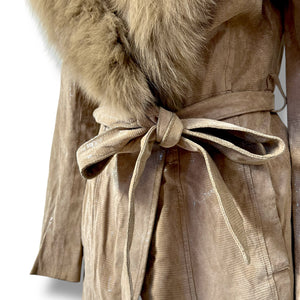Vero Moda Real Suede Coat with Real Fur Collar and Iridescent Snakeskin Shimmer