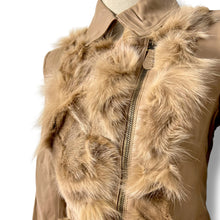 Load image into Gallery viewer, Tan Leather Jacket with Real Fur Trim – Vero Moda Classic
