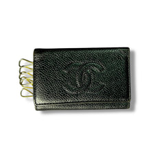 Load image into Gallery viewer, Vintage Chanel Black Caviar Leather Key Holder – 90s Era
