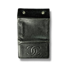 Load image into Gallery viewer, Vintage Chanel Black Caviar Leather Key Holder – 90s Era
