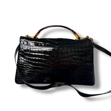 Load image into Gallery viewer, Stunning Vintage Crocodile Embossed Leather Bag
