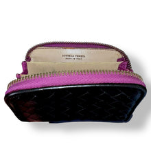 Load image into Gallery viewer, Bottega Veneta Intrecciato Leather Zip Wallet
