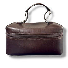 Load image into Gallery viewer, Stunning! Gucci Brown Leather Vanity Case with Horsebit Handle Detail

