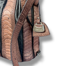 Load image into Gallery viewer, Vintage Ostrich Leg &amp; Leather Shoulder Bag

