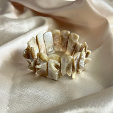 Load image into Gallery viewer, Vintage Mother of Pearl Shell Bracelet
