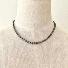 Load image into Gallery viewer, Vintage Peacock Freshwater Pearl Choker
