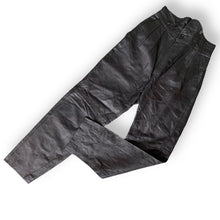 Load image into Gallery viewer, Black High Waist Detail Leather Pants
