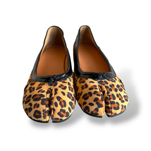 Unworn Preloved Leopard Print Tabi Pumps
