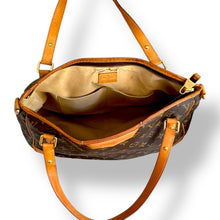 Load image into Gallery viewer, Louis Vuitton Monogram Estrella Shoulder Tote
