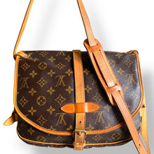 Load image into Gallery viewer, Vintage Louis Vuitton Saumur 30 – Monogram Canvas
