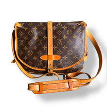 Load image into Gallery viewer, Vintage Louis Vuitton Saumur 30 – Monogram Canvas
