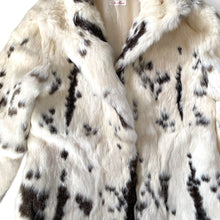 Load image into Gallery viewer, Extremely! Stunning! Vintage Rabbit Fur Coat
