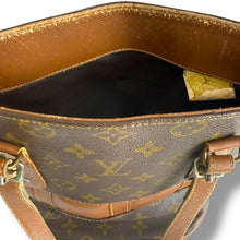 Load image into Gallery viewer, Vintage Louis Vuitton French Company Bucket Bag

