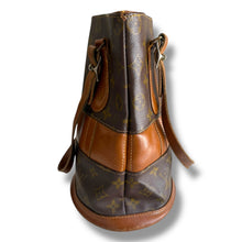 Load image into Gallery viewer, Vintage Louis Vuitton French Company Bucket Bag
