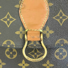 Load image into Gallery viewer, Louis Vuitton Monogram St Cloud Crossbody – Vintage with Character
