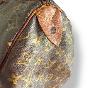 Louis Vuitton Monogram Speedy 35 – Vintage with Character