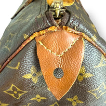 Load image into Gallery viewer, Louis Vuitton Monogram Speedy 35 – Vintage with Character
