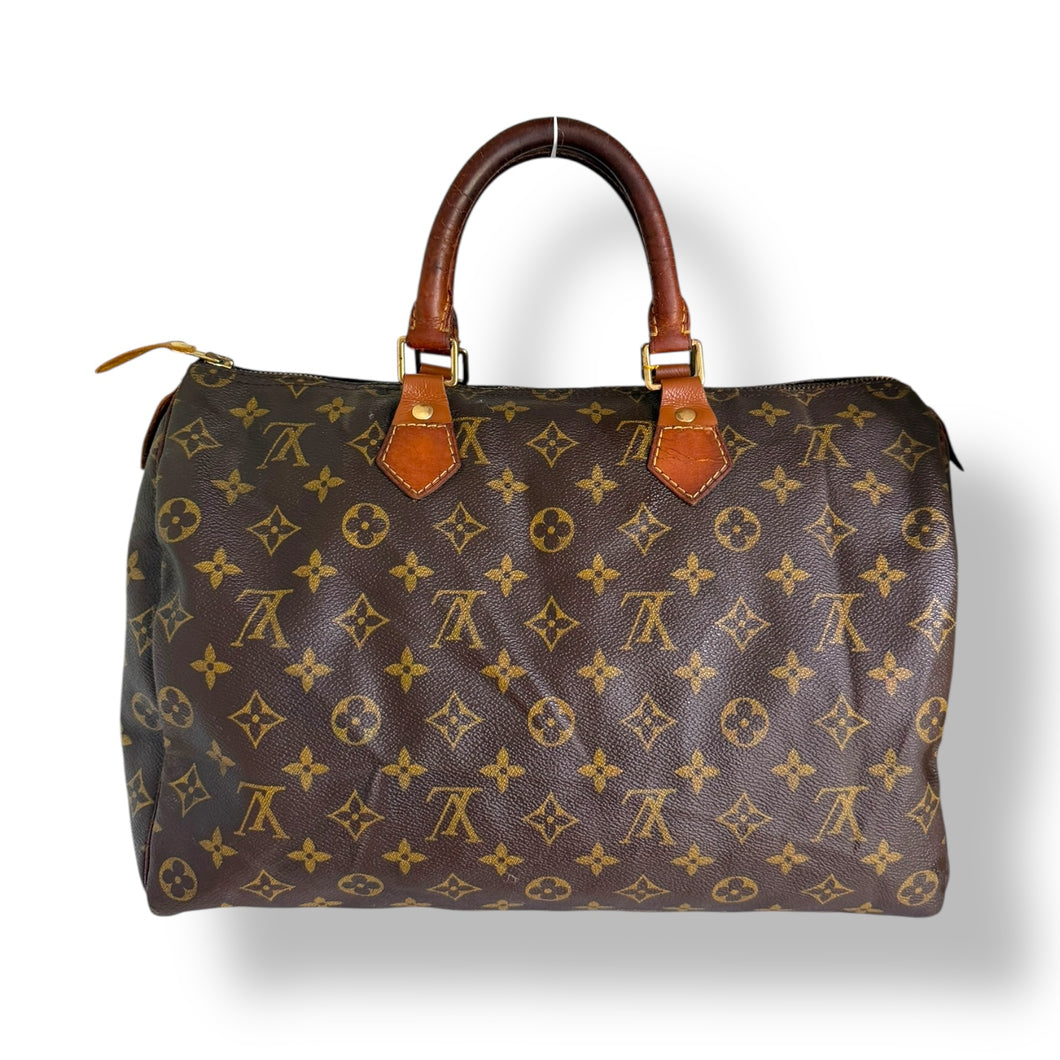 Louis Vuitton Monogram Speedy 35 – Vintage with Character