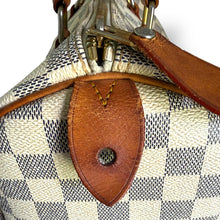 Load image into Gallery viewer, Louis Vuitton Damier Azur Speedy 25 – Vintage, Made in France
