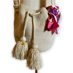 Lobia + Co Mochila Wayuu Bag - Rana with Silk Blend Scarf