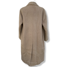 Load image into Gallery viewer, Vintage Camel Hair Coat
